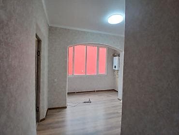 переоформление: 1 комната, 35 м², 106 серия улучшенная, 2 этаж, Евроремонт — 9
