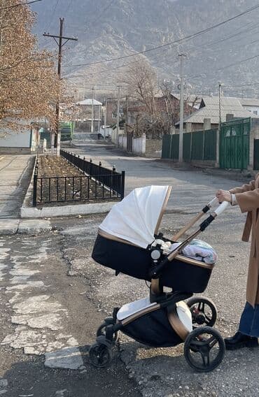 одежды для новорожденных: Коляска, Б/у — 4