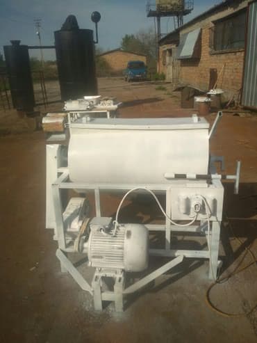 промышленное оборудование для сушки фруктов: Продаю мешалку для курута . 100 кг — 3
