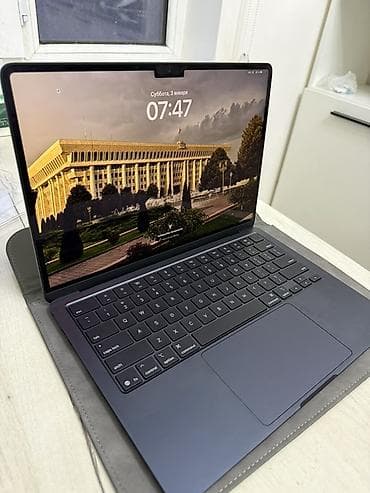 Apple MacBook Air 13.6" (чёлка), чёрный цвет Midnight Характеристики — 2