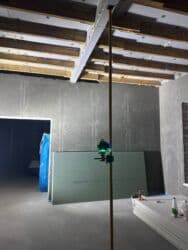 Gavillero: Продаю распорная штанга для лазерного уровня 4.2 метра очень удобная и