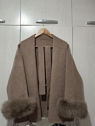 СРОЧНО! Шикарная тёплая накидка с мехом. Мягкая ткань, свободная