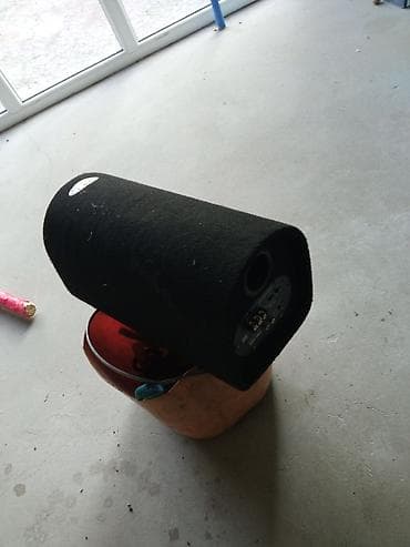 a 70: Сабвуфер в корпусе «бочка» для автомобиля. - Форм-фактор — 2