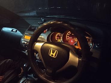 митцубиси спейс стар: Honda Fit: 2005 г., 1.5 л, Автомат, Бензин, Хэтчбэк — 6