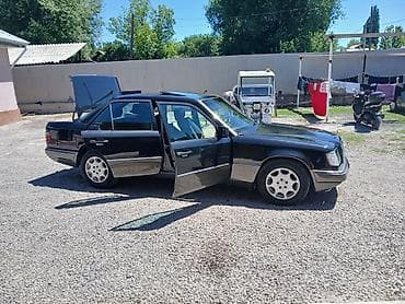 мерседес т1 пассажирский: Mercedes-Benz W124: 1993 г., 2.2 л, Автомат, Бензин, Седан — 4
