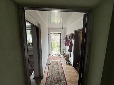 kg house: Продаю Дом находится в центре барачного типа в токмаке чуй покровке 4 — 4