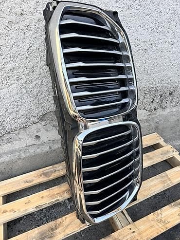 противотуманки лед: Комплект передних фар BMW 2022 г., Б/у, Оригинал, США — 4