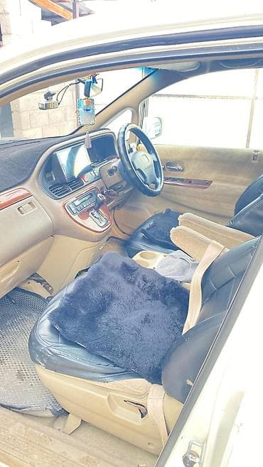 сидения на хонда стрим: Honda Stream: 2003 г., 2.3 л, Автомат, Бензин, Универсал — 8