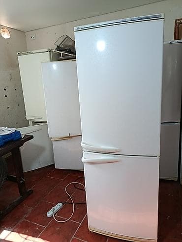 Холодильник двухкамерный, белый, с нижней морозильной камерой