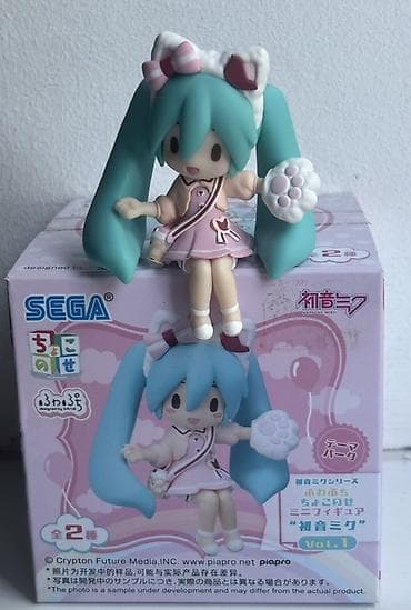 Фигурка SEGA Hatsune Miku — Chokonose Mini Figure Vol.1 (тема «парк») — 1