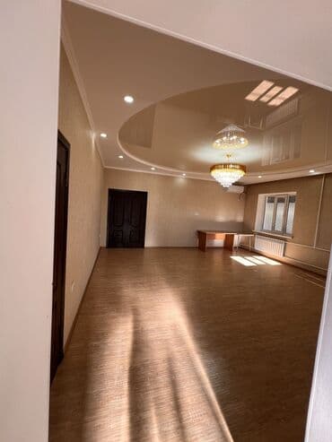 сдам частный дом без посредников рядом просп жибек жолу бишкек: 200 м², 7 комнат, Утепленный, Бронированные двери, Евроремонт — 4
