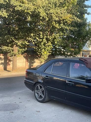 люк на w210: Mercedes-Benz 220: 1994 г., 2 л, Механика, Газ, Универсал — 5