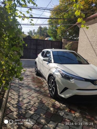 купить зимние шины на матиз: Toyota C-HR: 2018 г., 2 л, Вариатор, Бензиновая, Кроссовер — 12