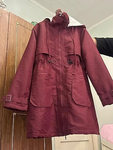 женская парк со съёмным: Пуховик, Короткая модель, С капюшоном, XL — 4