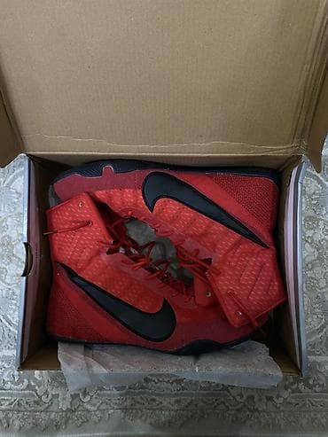 Кроссовки и спортивная обувь: Мужские кроссовки, 42, Nike, Новый, цвет - Красный, Платная доставка, Самовывоз — 2