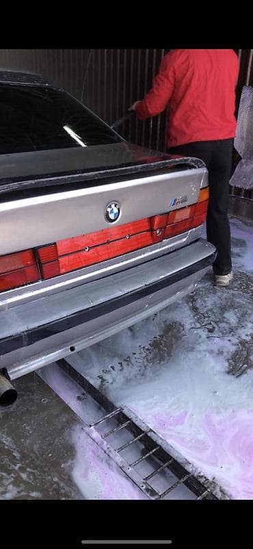 морда е34: BMW 5 series: 1992 г., 2 л, Механика, Бензин, Седан — 4