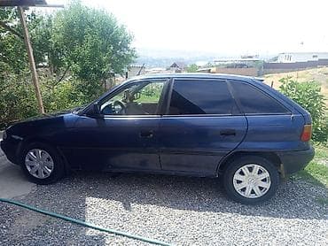 full construction: Opel Astra: 1992 г., Механика, Бензин, Хэтчбэк — 5