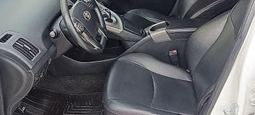 Унаа: Toyota Prius: 2013 г., 1.8 л, Автомат, Гибрид, Хетчбек — 8