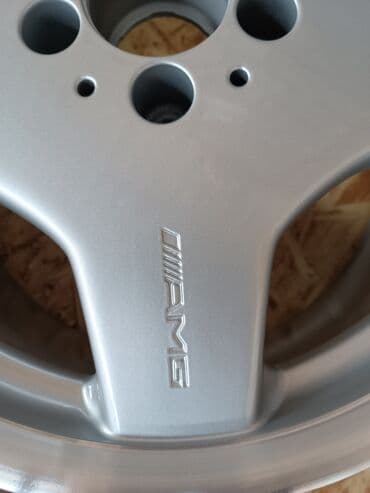 разноширокие: Литые Диски R 18 AMG, Комплект, отверстий - 5, Б/у — 4