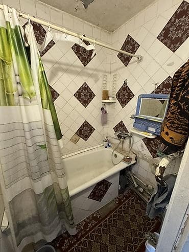 Квартиры: 3 комнаты, 73 м², 105 серия, Старый ремонт — 6