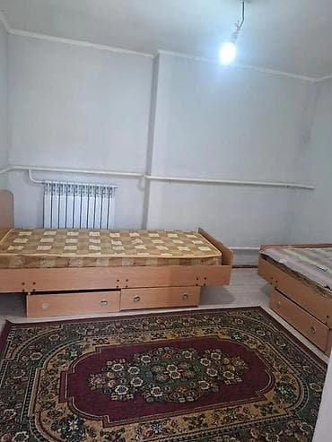 сдаю кв азия мол: 2 комнаты, Агентство недвижимости, С подселением, С мебелью частично — 2