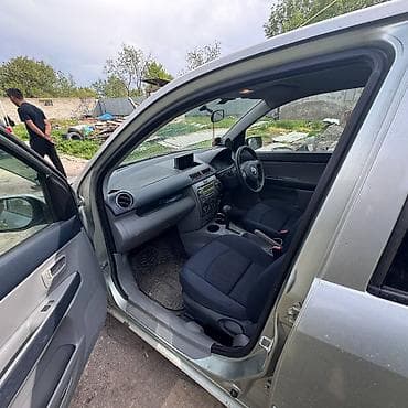 honda e: Mazda Demio: 2003 г., 1.5 л, Автомат, Газ, Хэтчбэк — 7