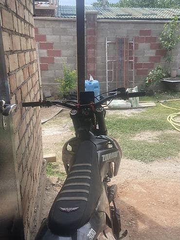 юмз эскаватор: Питбайк 300 куб. см, Бензин — 3