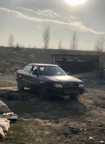 Audi 80: 1992 г., 2 л, Механика, Бензин, Седан