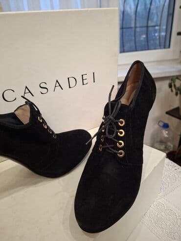 черные замшевые ботильоны: Замшевые ботильоны CASADEI на шнуровке. - Цвет: черный - Верх — 2