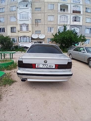 глушител bmw: BMW 5 series: 1993 г., 2 л, Механика, Бензин, Седан — 8