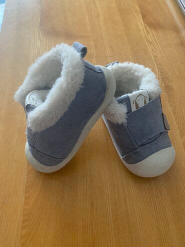 UTP кабелдери: Зимние очень тёплые детские ботиночки на липучках 18 размер, длина lalafo.kg да — 2 UTP кабелдери: Зимние очень тёплые детские ботиночки на липучках 18 размер, длина — 2