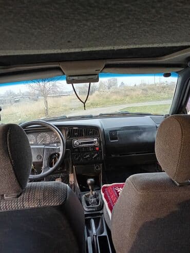 двигатель пассат б3 1.8 моно купить в бишкеке: Volkswagen Passat: 1990 г., 1.8 л, Механика, Бензин, Седан — 4