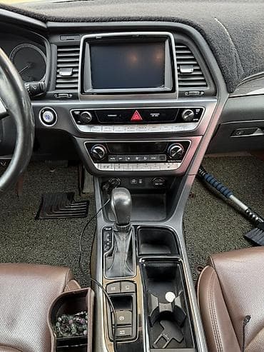 byd song plus цена: Hyundai Sonata: 2018 г., Автомат, Газ — 2