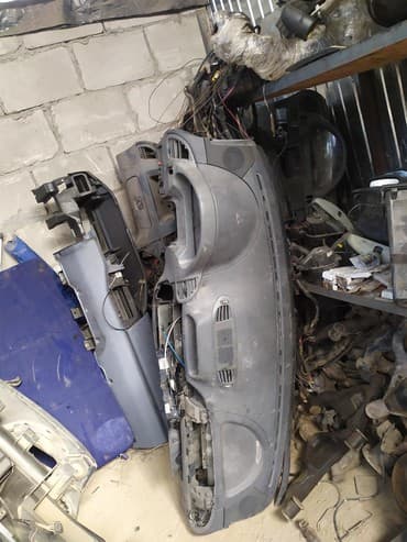 дубль кабина авторынок бишкек мерседес спринтер грузовой: Запчасти на спринтер б/у привозной — 3