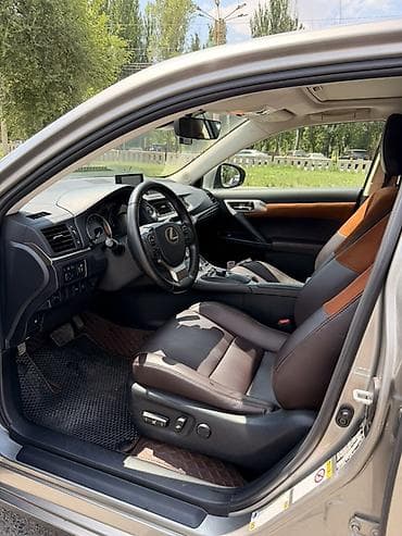 селика: Lexus CT: 2019 г., 1.8 л, Вариатор, Гибрид, Хэтчбэк — 3