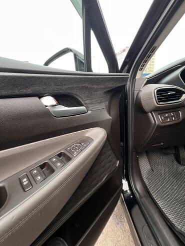 купить авто в нерабочем состоянии: Hyundai Santa Fe: 2019 г., 2.4 л, Автомат, Бензин, Кроссовер — 4