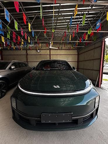 Lixiang L7: 2023 г., 1.5 л, Автомат, Гибрид, Кроссовер — 3