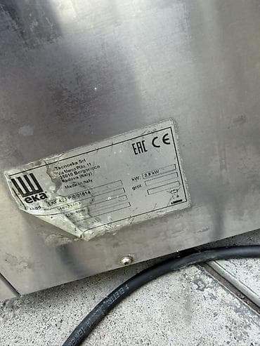 тестомес в аренду: Продаётся профессиональная конвекционная печь EKA EKF 423 P — 2