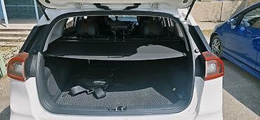 Продажа авто: Kia Niro: 2018 г., 1.6 л, Автомат, Гибрид, Кроссовер — 7