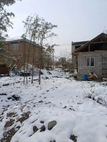 дом в г балыкчы: Дом, 80 м², 3 комнаты, Собственник — 11