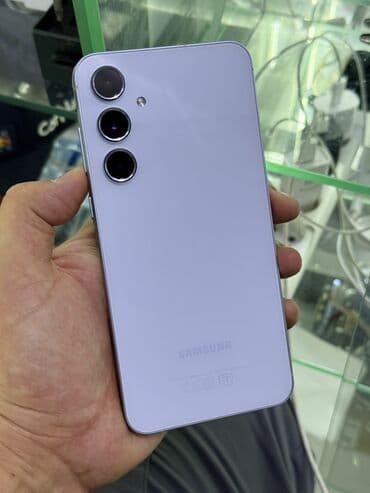 a55 5g: Samsung Galaxy A55, Б/у, 128 ГБ, цвет - Белый, 2 SIM — 1