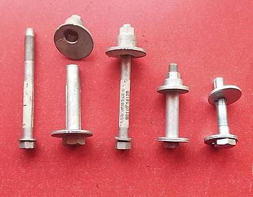 huyndai: Развальные болты на японские авто. Новые, в наличии. В наличии — 4