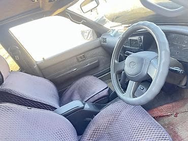 Toyota: Toyota Hilux: 1992 г., 2.4 л, Дизель, Универсал — 2