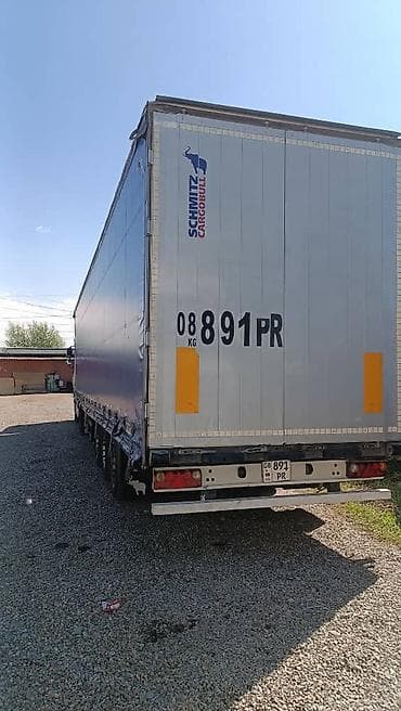 bmw m: Тягач, DAF, Тентованный — 5