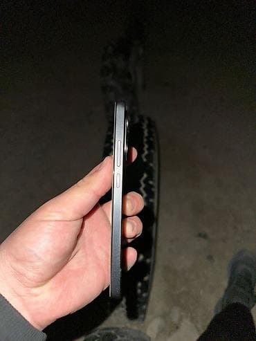 Мобильные телефоны: Poco X7 Pro, Б/у, 256 ГБ, цвет - Черный — 5