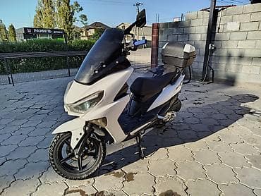 Скутерлер: Макси-скутер 150 куб. см, Бензин, Колдонулган — 6