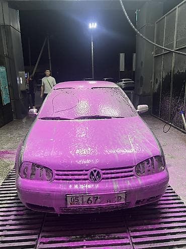 Продажа авто: Volkswagen Golf: 2000 г., 1.4 л, Механика, Бензин, Хэтчбэк — 4