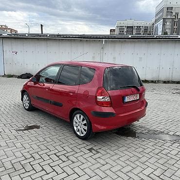 mini cuper: Honda Jazz: 2006 г., 1.4 л, Автомат, Бензин, Хэтчбэк — 4
