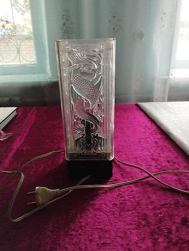 study lamp: Набор декоративных предметов для интерьера: 1) Пара белых ваз из — 2