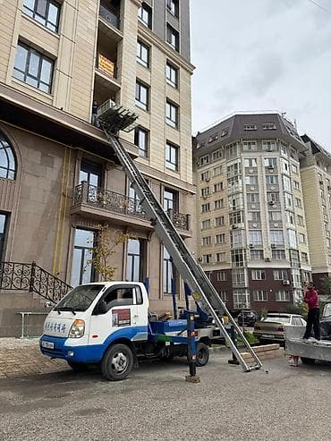 строительный подьемник: Стрела 65 м, 300 т — 2